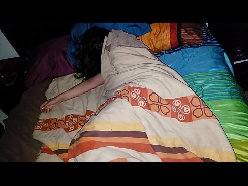 ❤️ Stepson berači svojo mlado mačeho, medtem ko ona spi. ❌ Porno pri nas ️❤